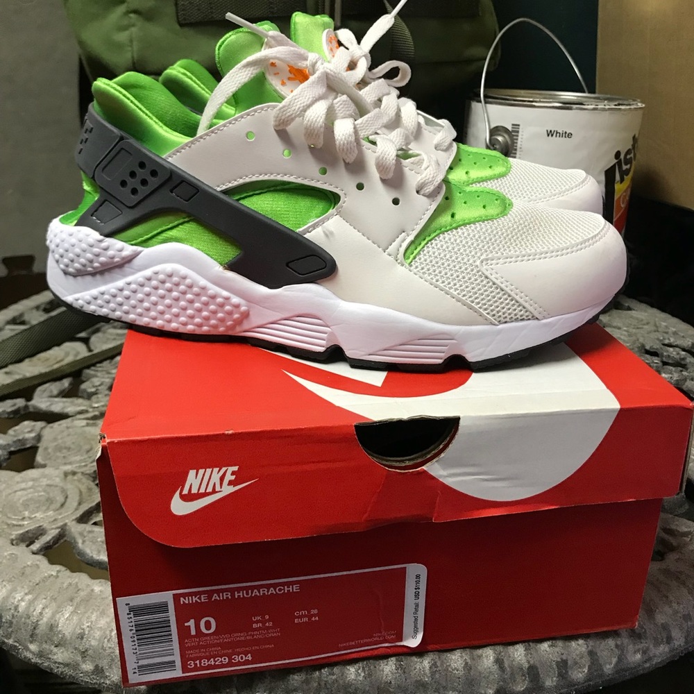 Nike Huarache size 10